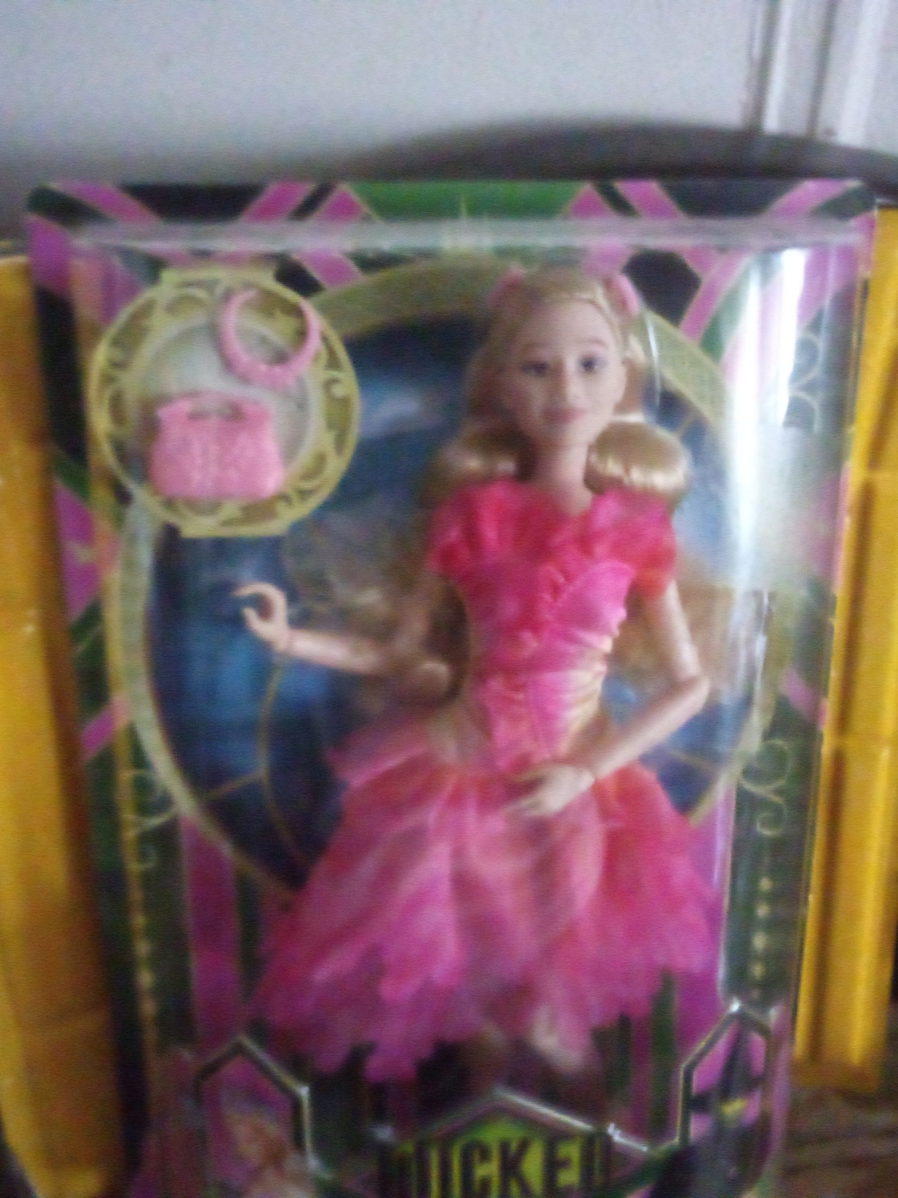 Ozdust Ballroom Glinda Barbie Doll Wicked Wizard of Oz Mattel Pink - Picture 7 of 11
